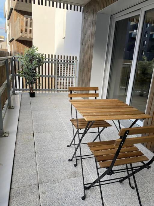 Ferienwohnung T3 Moderne - Proche Tram - Parking Prive Angers Exterior foto